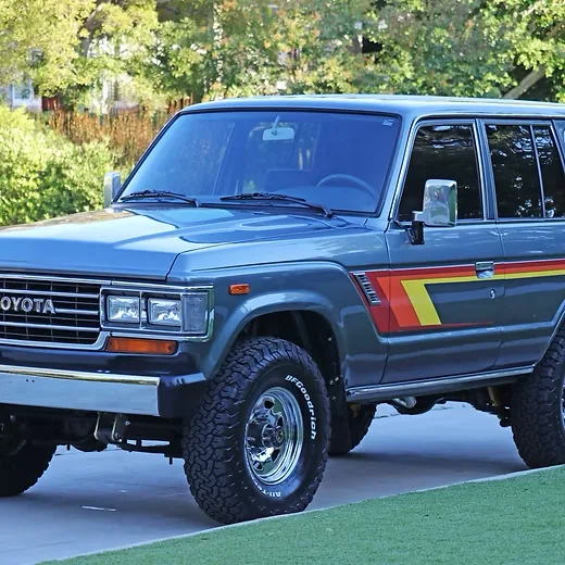 Toyota Land Cruiser FJ62