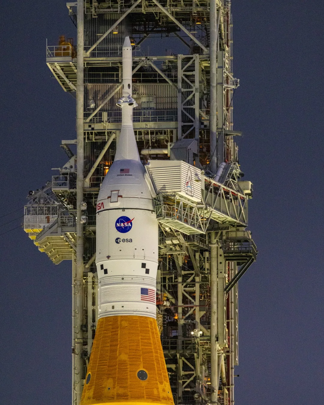 NASA SLS Orion Capsule on Launchpad